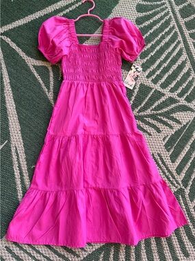 🌺🌺🌺NWT Adorable Blush Hot Pink Smocked Puff-Sleeve Tiered Girls' 👗 dress
